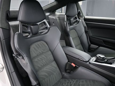 Used 2025 Porsche 911 Turbo S w/ Exterior Sport Package image 31