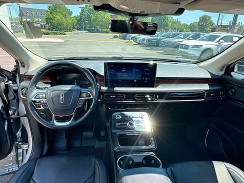Certified 2023 Lincoln Nautilus Reserve w/ Equipment Group 201A AWD/4WD image 3