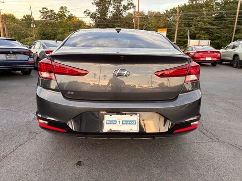 Used 2020 Hyundai Elantra Limited FWD image 6