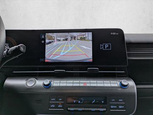 Used 2024 Hyundai Kona SEL image 13