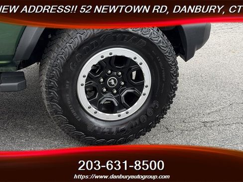 Used 2024 Ford Bronco Outer Banks w/ Sasquatch Package AWD/4WD image 9
