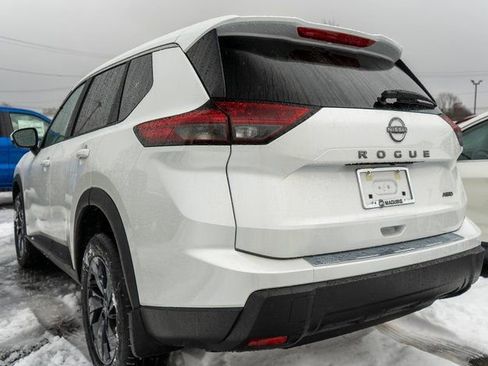 New 2026 Nissan Rogue SV w/ Cold Weather Package image 7