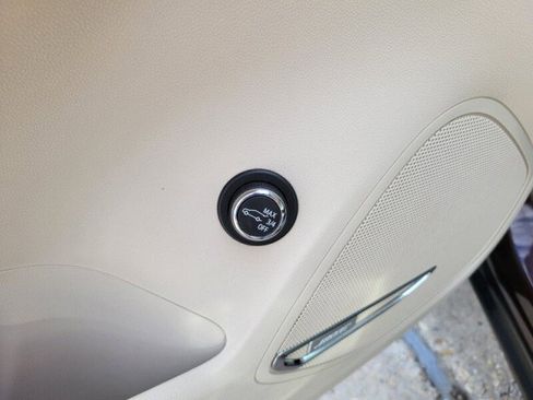 Used 2021 Buick Envision Avenir image 13