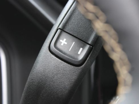 Used 2026 GMC Sierra 2500 AT4 w/ Technology Package AWD/4WD image 70