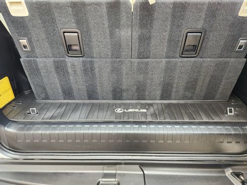 Used 2023 Lexus GX 460 Premium w/ Premium Package AWD/4WD image 36
