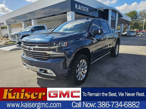 Used 2020 Chevrolet Silverado 1500 High Country w/ Technology Package AWD/4WD image 1