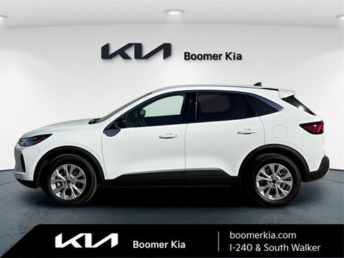 Used 2024 Ford Escape Active image 8