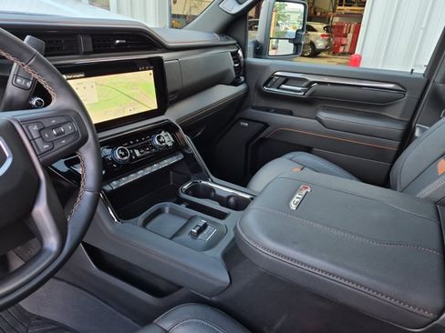 Used 2026 GMC Sierra 2500 AT4 w/ AT4 Premium Plus Package AWD/4WD image 26