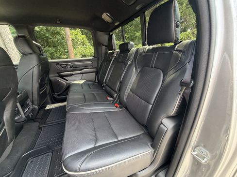 Used 2022 RAM 1500 Limited AWD/4WD image 18