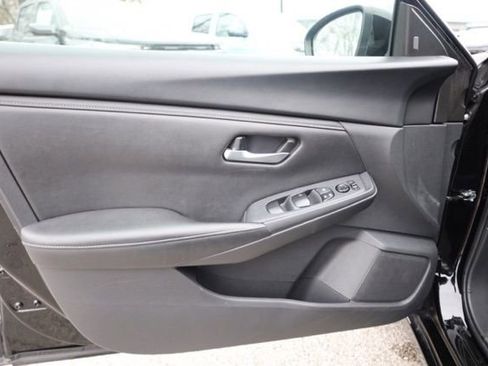 Used 2024 Nissan Sentra SV image 19