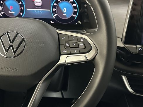 New 2026 Volkswagen Atlas Cross Sport SE AWD/4WD image 24