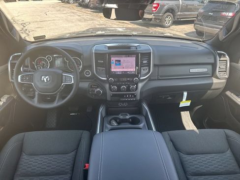 New 2026 RAM 1500 Big Horn AWD/4WD image 14
