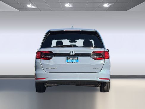 Certified 2023 Honda Odyssey Sport image 9