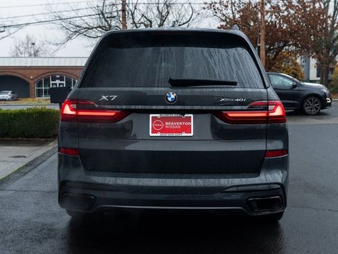 Used 2022 BMW X7 xDrive40i w/ M Sport Package image 5
