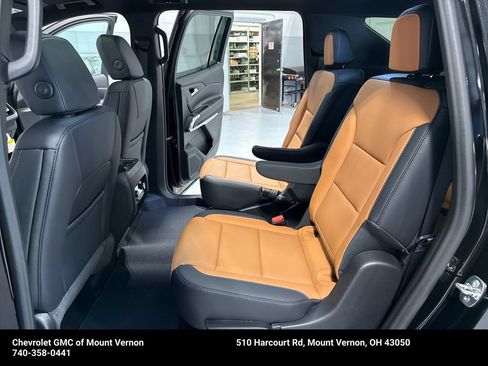 New 2027 Chevrolet Traverse Z71 w/ Driver Confidence Package AWD/4WD image 40