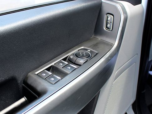 Used 2024 Ford F250 XLT image 31