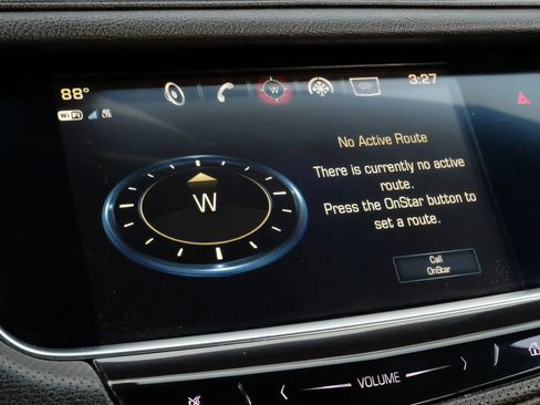 Used 2018 Cadillac XT5 FWD image 33