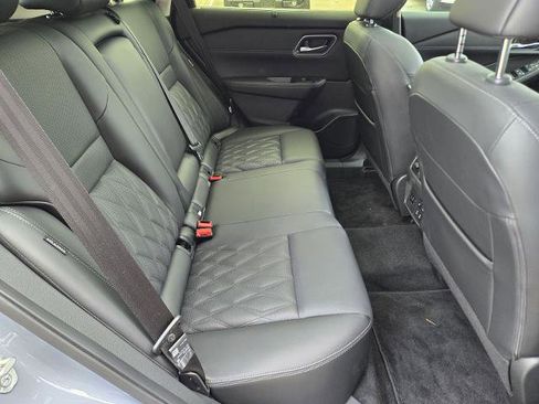 Certified 2024 Nissan Rogue Platinum w/ Platinum Premium Package image 21