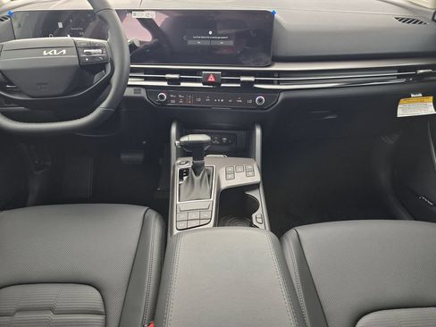 New 2026 Kia Sportage SX FWD image 15