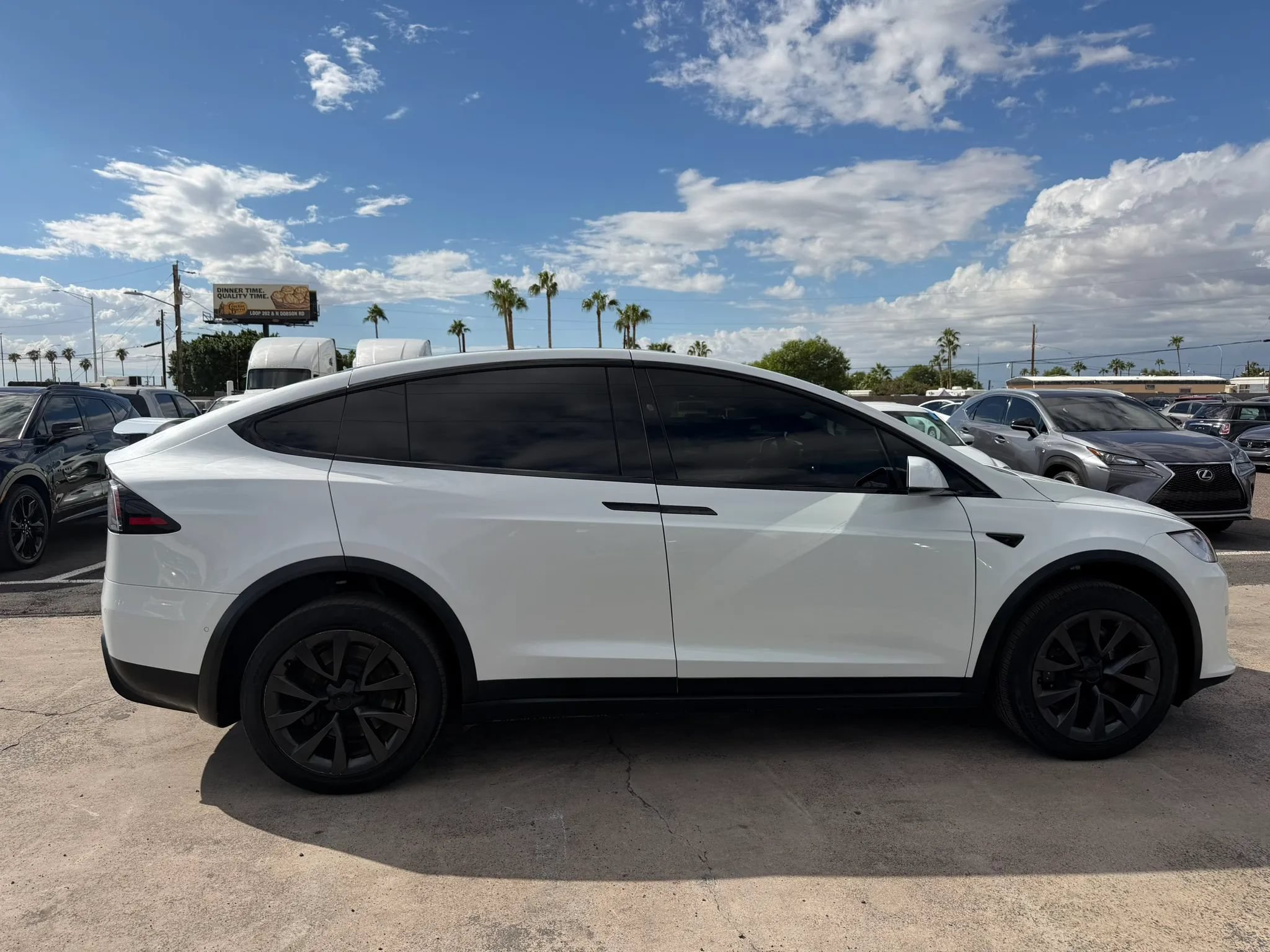 Used 2022 Tesla Model X AWD/4WD image 11