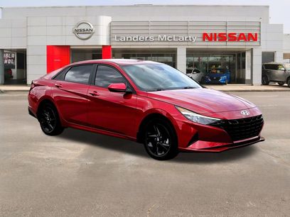 Used 2023 Hyundai Elantra SEL