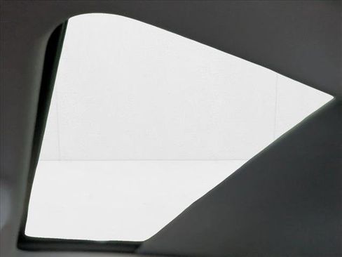 New 2025 Audi Q5 Premium Plus image 15