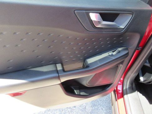 Used 2020 Ford Escape SEL AWD/4WD image 17