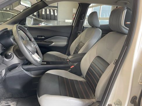 Certified 2024 Nissan Kicks SR w/ SR Premium Package FWD image 9