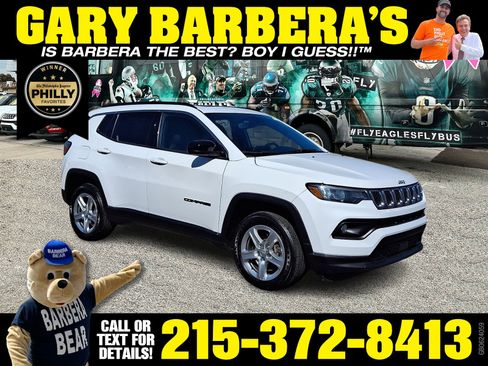 Used 2023 Jeep Compass Latitude w/ Sun and Sound Group AWD/4WD image 1