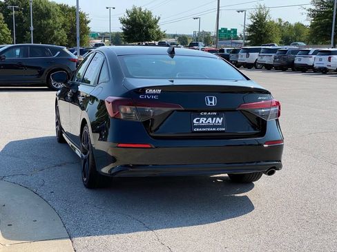 Used 2025 Honda Civic Sport image 5