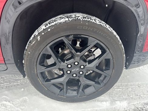 Used 2024 Chevrolet Traverse RS image 35