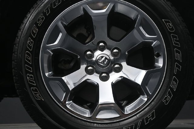 Used 2023 RAM 1500 Big Horn AWD/4WD image 9