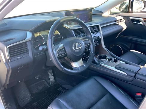 Used 2022 Lexus RX 350L Premium w/ Premium Package image 18