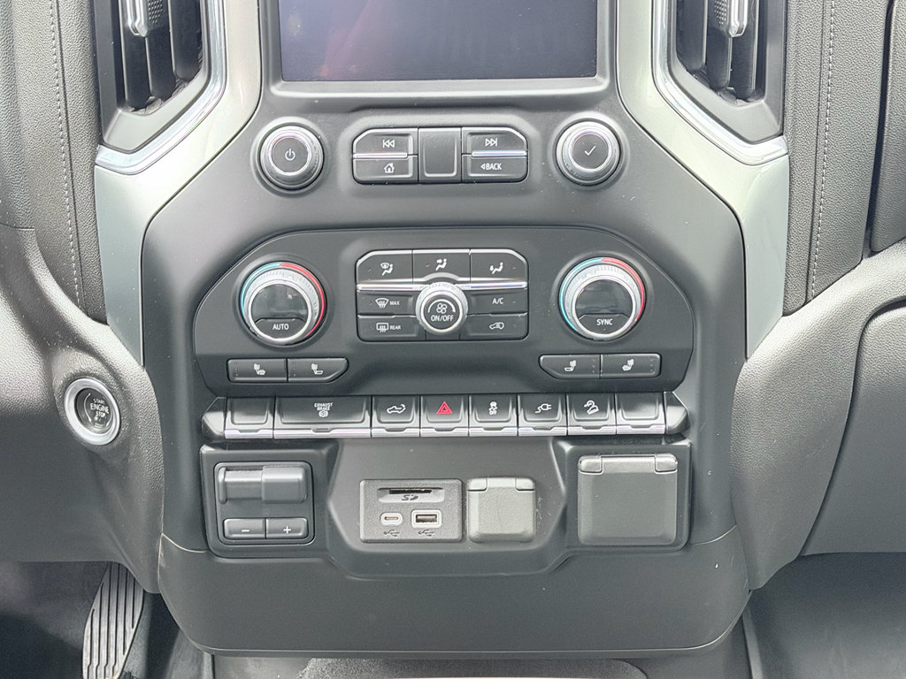 Used 2023 Chevrolet Silverado 2500 LTZ w/ Gooseneck/5TH Wheel Package AWD/4WD image 21
