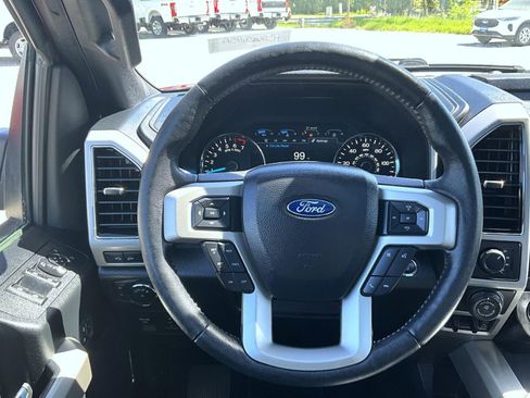 Used 2018 Ford F150 Lariat w/ Equipment Group 502A Luxury AWD/4WD image 13