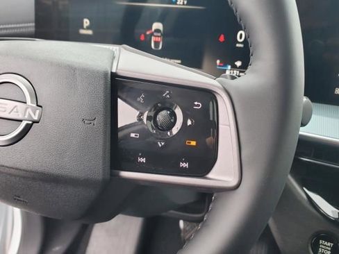 New 2025 Nissan Murano SL image 23