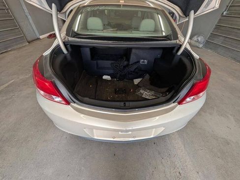 Used 2012 Buick Regal Leather FWD image 23