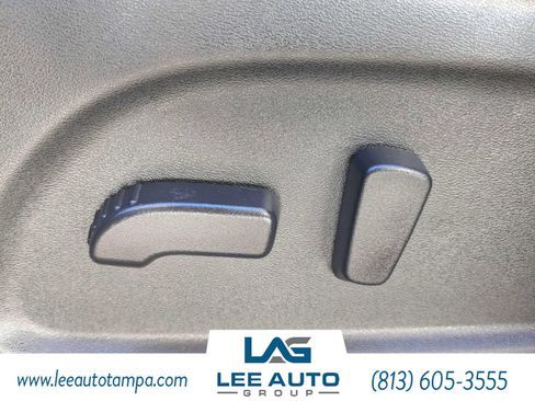 Used 2017 Nissan Pathfinder SV w/ Trailer Tow Package FWD image 20