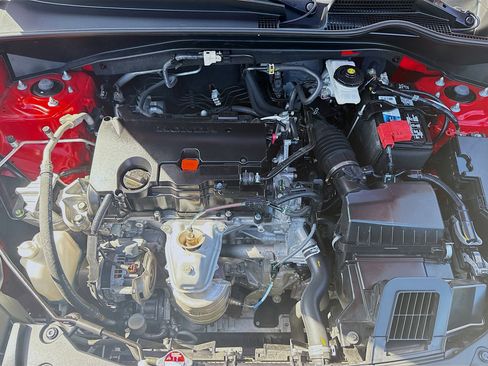 Certified 2024 Honda HR-V Sport image 34