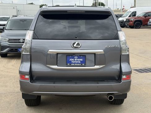Used 2023 Lexus GX 460 Premium w/ Premium Package AWD/4WD image 8