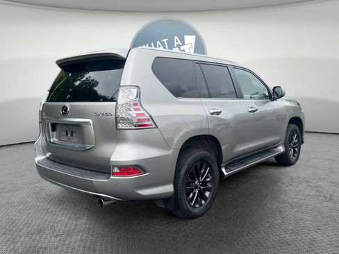 Used 2022 Lexus GX 460 Premium w/ Premium Plus Package AWD/4WD image 3
