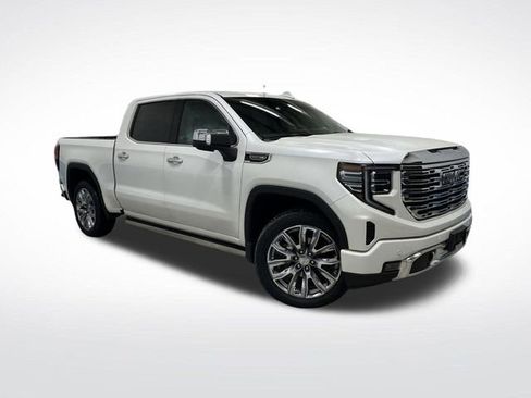 Used 2022 GMC Sierra 1500 Denali w/ Denali Reserve Package image 47