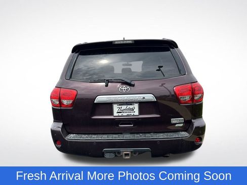 Used 2012 Toyota Sequoia Limited AWD/4WD image 5