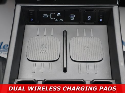 Used 2024 Hyundai Santa Fe Calligraphy image 27