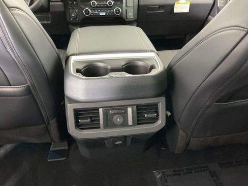 New 2026 Ford F250 Lariat w/ Black Appearance Package AWD/4WD image 30