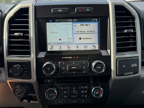 Used 2017 Ford F150 Lariat w/ Equipment Group 501A Mid AWD/4WD image 13