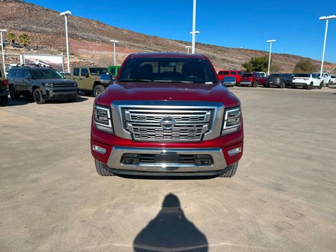 Used 2022 Nissan Titan Platinum Reserve w/ Moonroof Package image 8