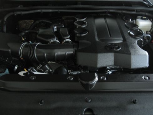 Used 2024 Toyota 4Runner SR5 Premium image 32