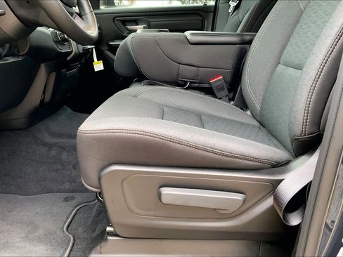 New 2026 RAM 1500 Express RWD image 18