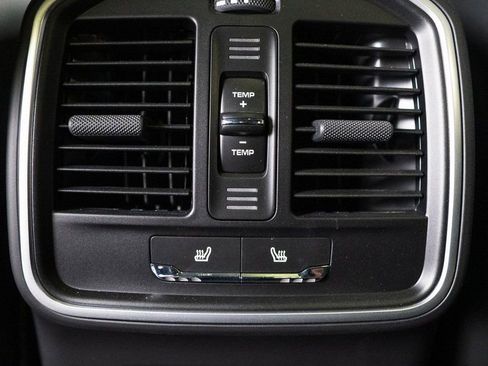 New 2026 Porsche Macan S AWD/4WD image 37